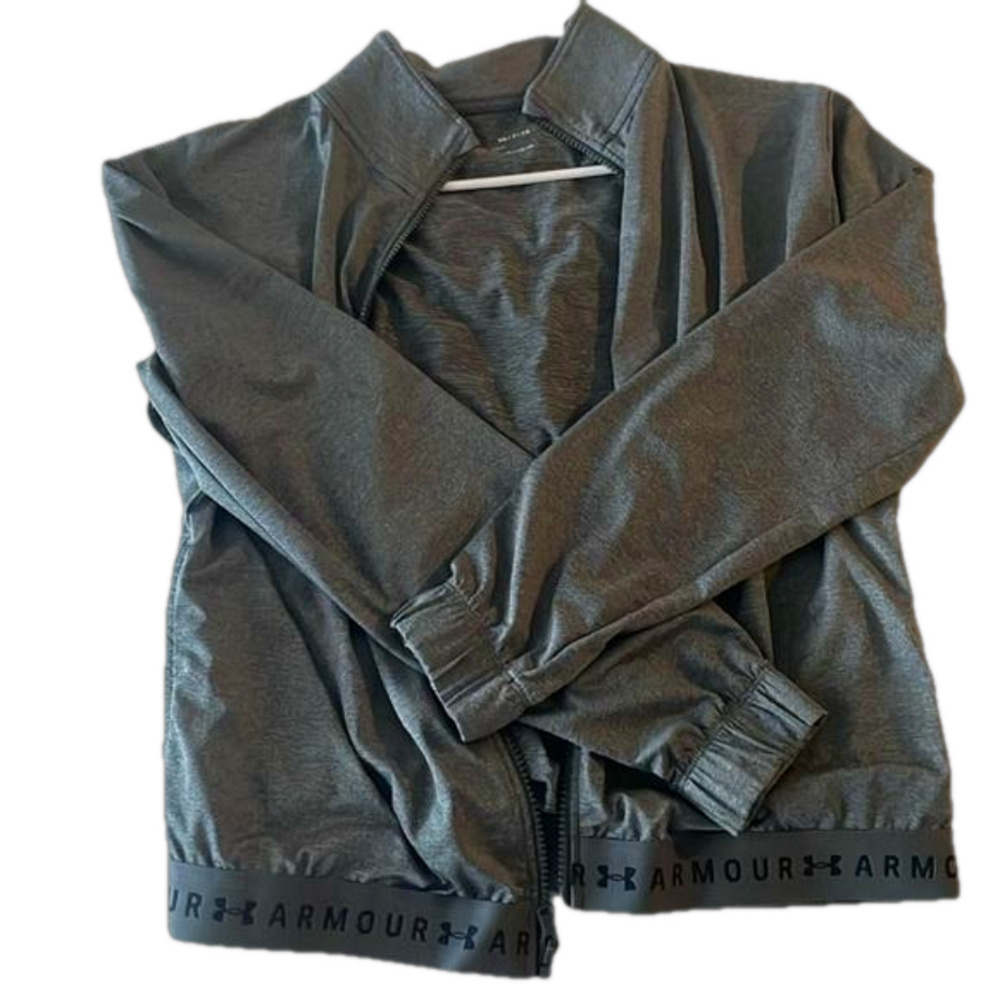 Under Armour light weight zip up